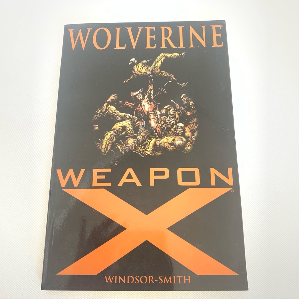 Marvel Comics Wolverine Weapon X Graphic Novel Book